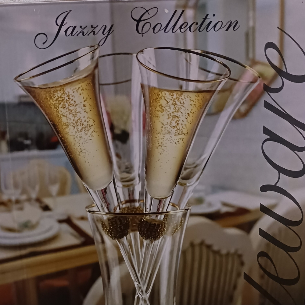 Elegant 5 Piece Champagne Flutes Set